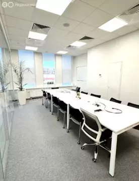 Офис (606 м)