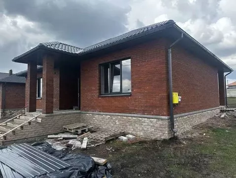 Дом в Белгородская область, Белгородский район, Тавровское с/пос, с. ...