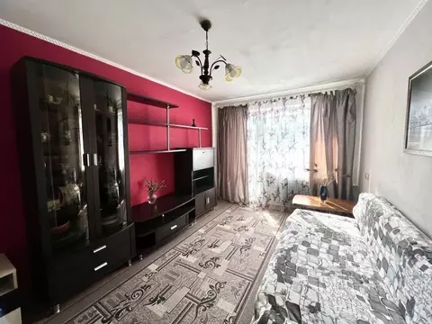 2-к кв. Кемеровская область, Новокузнецк ул. Кирова, 93 (48.2 м)