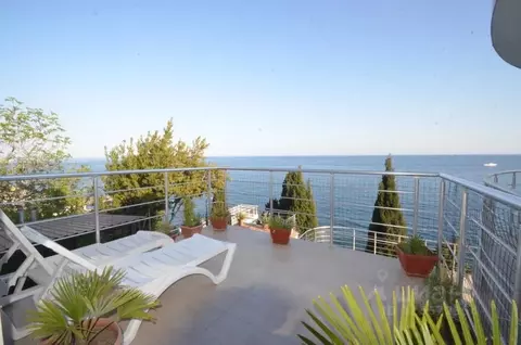 2-к кв. Крым, Ялта ул. Дражинского, 27 (55.0 м)