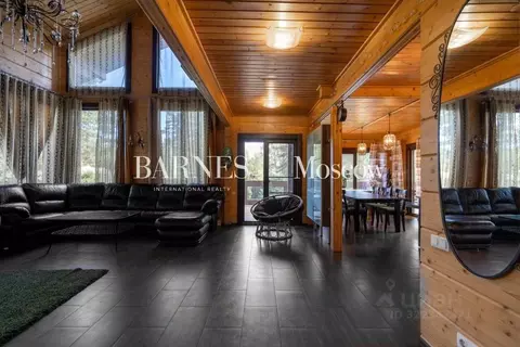 Дом в Ленинградская область, Приозерский район, Петровское с/пос, ...