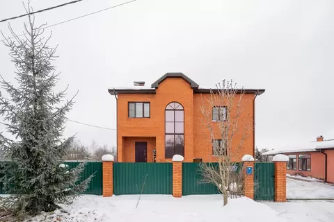 Дом в Ленинградская область, Гатчинский муниципальный округ, д. ...