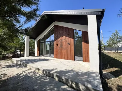 Дом в Свердловская область, Белоярский муниципальный округ, пос. ...