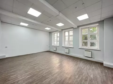 Офис в Татарстан, Казань Габдуллы Тукая ул., 91 (37 м)