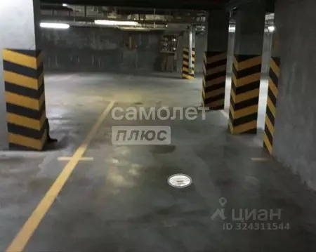 Гараж в Ханты-Мансийский АО, Сургут ул. Мелик-Карамова, 4 (32 м)