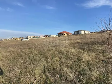 Участок в Крым, Симферопольский район, Чистенское с/пос, с. Левадки, ...