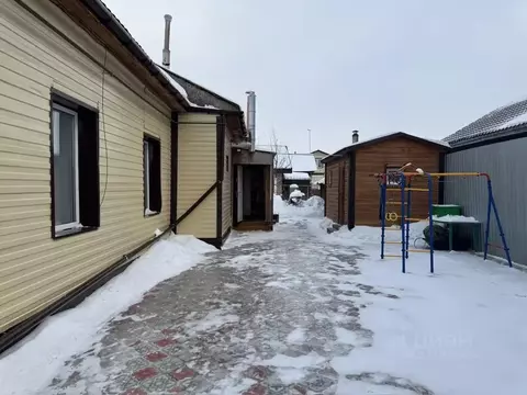 Дом в Омская область, Омск ул. 18-я Линия, 159 (98 м)