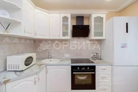 2-к кв. Тюменская область, Тюмень Широтная ул., 25а (52.0 м)