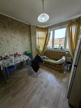 Продается 2-комнатная квартира