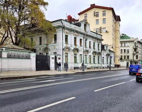 Помещение свободного назначения в Москва ул. Остоженка, 24 (1500 м)