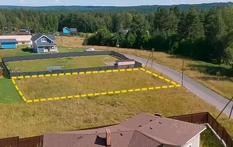 Участок в Ленинградская область, Приозерский район, пос. Сосново ул. ...