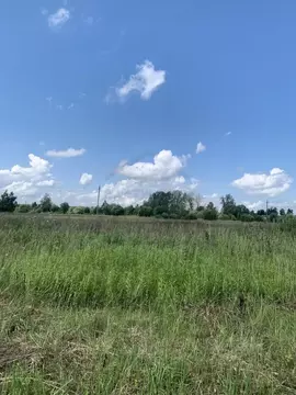 Участок в Калужская область, Перемышль с/пос, д. Хохловка ул. ...