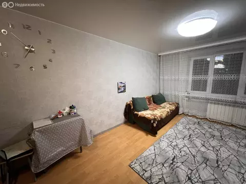 1к в 8-комнатной квартире (18 м)