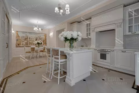 3-к кв. Москва Авиационная ул., 79 (163.4 м)