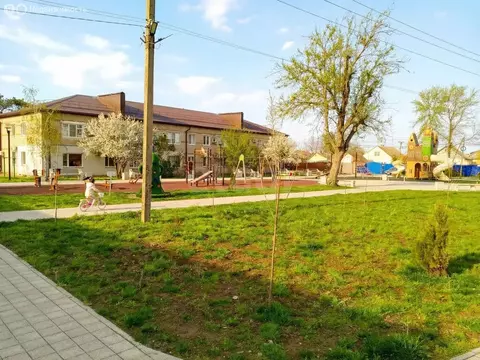 2-комнатная квартира: Темрюк, улица Карла Маркса, 155 (40.2 м)