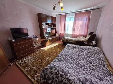 1-к кв. Ленинградская область, Кириши просп. Героев, 19 (42.6 м)