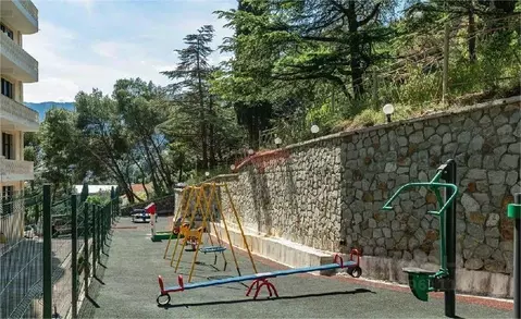 1-к кв. Крым, Ялта ул. Войкова, 20 (52.0 м)
