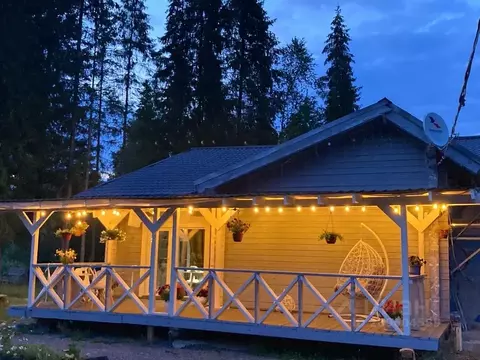 Дом в Карелия, Пряжинский район, пос. Чална ул. Кленовая, 10 (100 м)