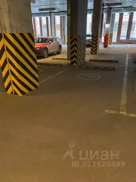 Гараж в Свердловская область, Екатеринбург ул. Онежская, 4 (14 м)