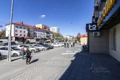 Помещение свободного назначения в Тюменская область, Тюмень ул. ...