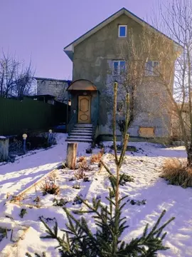 Дом в Волгоградская область, Волгоград ул. Семенова-Тян-Шанского, ...