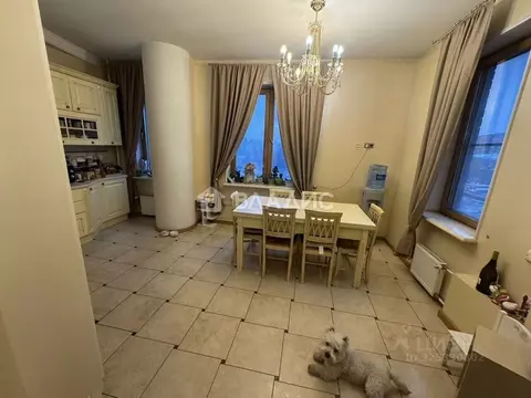 6-к кв. Москва Можайское ш., 2 (236.2 м)