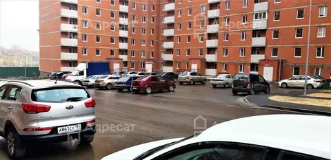 3-к кв. Волгоградская область, Волгоград ул. Имени Старшего Лейтенанта ...