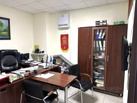 Помещение свободного назначения в Челябинская область, Челябинск ул. ...