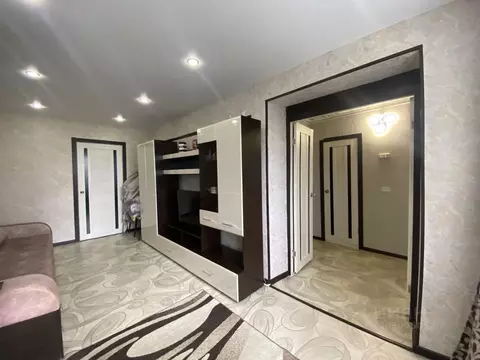 2-к кв. Омская область, Омск Звездная ул., 2Е (39.3 м)