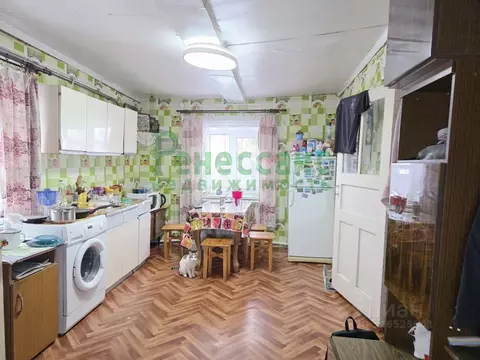 Дом в Брянская область, Выгоничский район, Кокинское с/пос, пос. ...