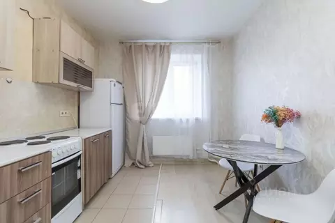 1-к кв. Тюменская область, Тюмень ул. Верхнетарманская, 1 (33.9 м)