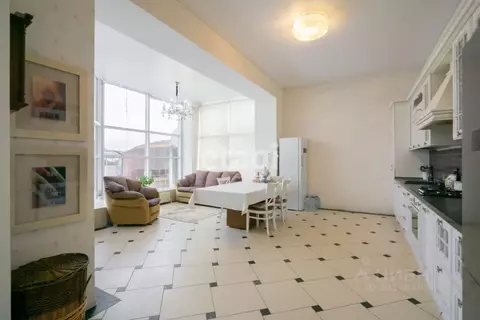 Дом в Татарстан, Набережные Челны 68-й комплекс, ул. Загородная, 4 ...