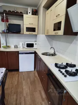 3-к кв. Белгородская область, Старый Оскол Рудничный мкр, 10 (64.0 м)