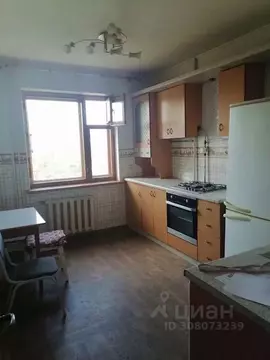 3-к кв. Омская область, Омск ул. Декабристов, 104 (64.0 м)