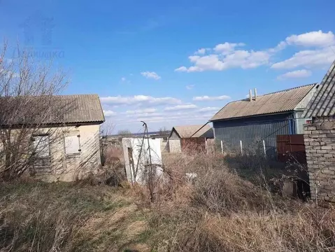 Дом в Воронежская область, Богучарский район, Залиманское с/пос, с. ...