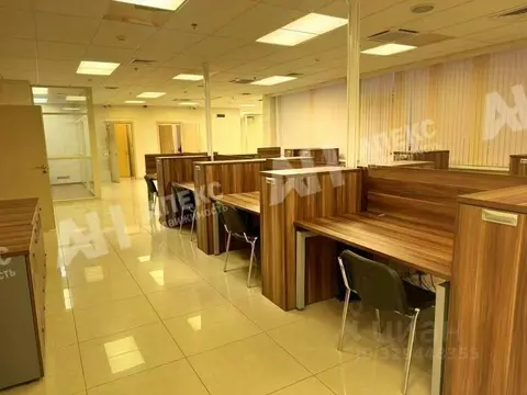 Помещение свободного назначения в Москва Научный проезд, 19 (578 м)