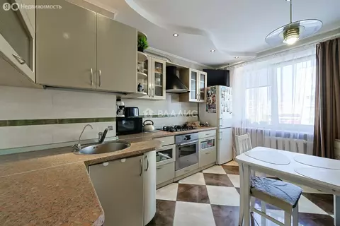 3-комнатная квартира: Калининград, Зелёная улица, 70 (70 м)