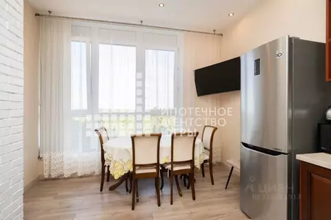 2-к кв. Ханты-Мансийский АО, Ханты-Мансийск ул. Гагарина, 35 (52.0 м)