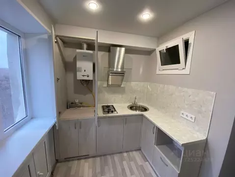 2-к кв. Волгоградская область, Волгоград пос. Ангарский, ул. ...