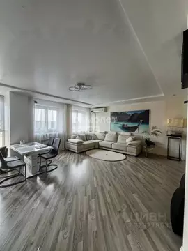 3-к кв. Омская область, Омск бул. Архитекторов, 2/1 (113.7 м)