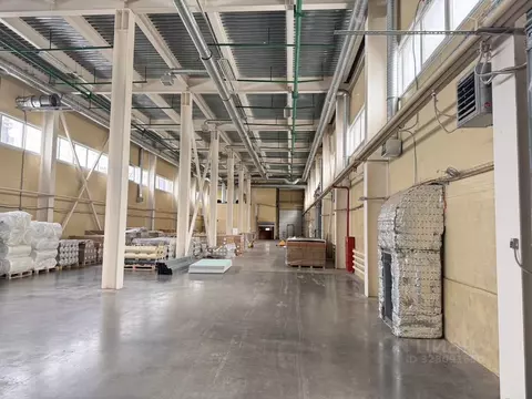 Склад в Московская область, Одинцовский городской округ, д. Малые ...