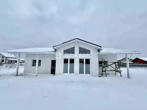 Дом в Ленинградская область, Гатчинский муниципальный округ, д. ...