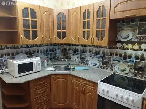 2-комнатная квартира: Тобольск, 4-й микрорайон, 19 (52 м)