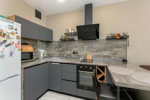 1-к кв. Тюменская область, Тюмень ул. Стройотрядовская, 8 (30.6 м)