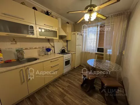 2-к кв. Волгоградская область, Волгоград бул. 30-летия Победы, 16 ...