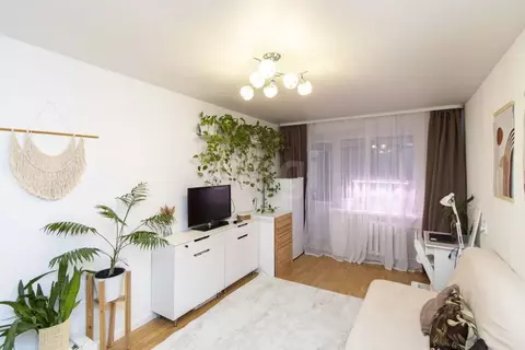 3-к кв. Тюменская область, Тюмень ул. Орджоникидзе, 67 (60.4 м)