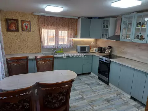 Дом в Бурятия, Иволгинский район, Сотниковское с/пос, с. Сотниково ул. ...