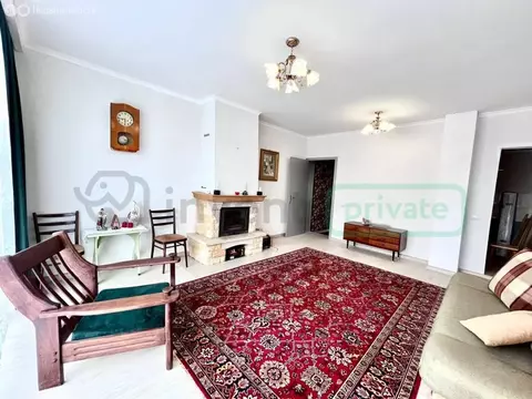 Дом в Калининград, Береговая улица (115 м)