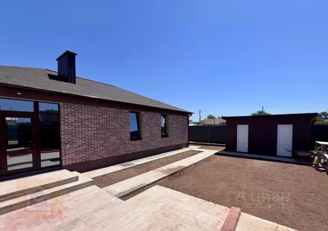 Дом в Крым, Сакский район, с. Молочное ул. Учительская, 10 (108 м)