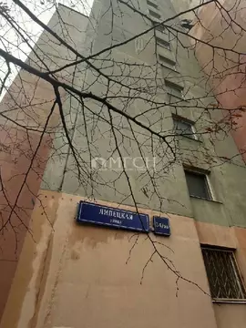 Продается комната в 3-комнатной квартире